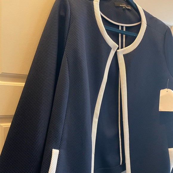 Classic jacket - Picture 5 of 5